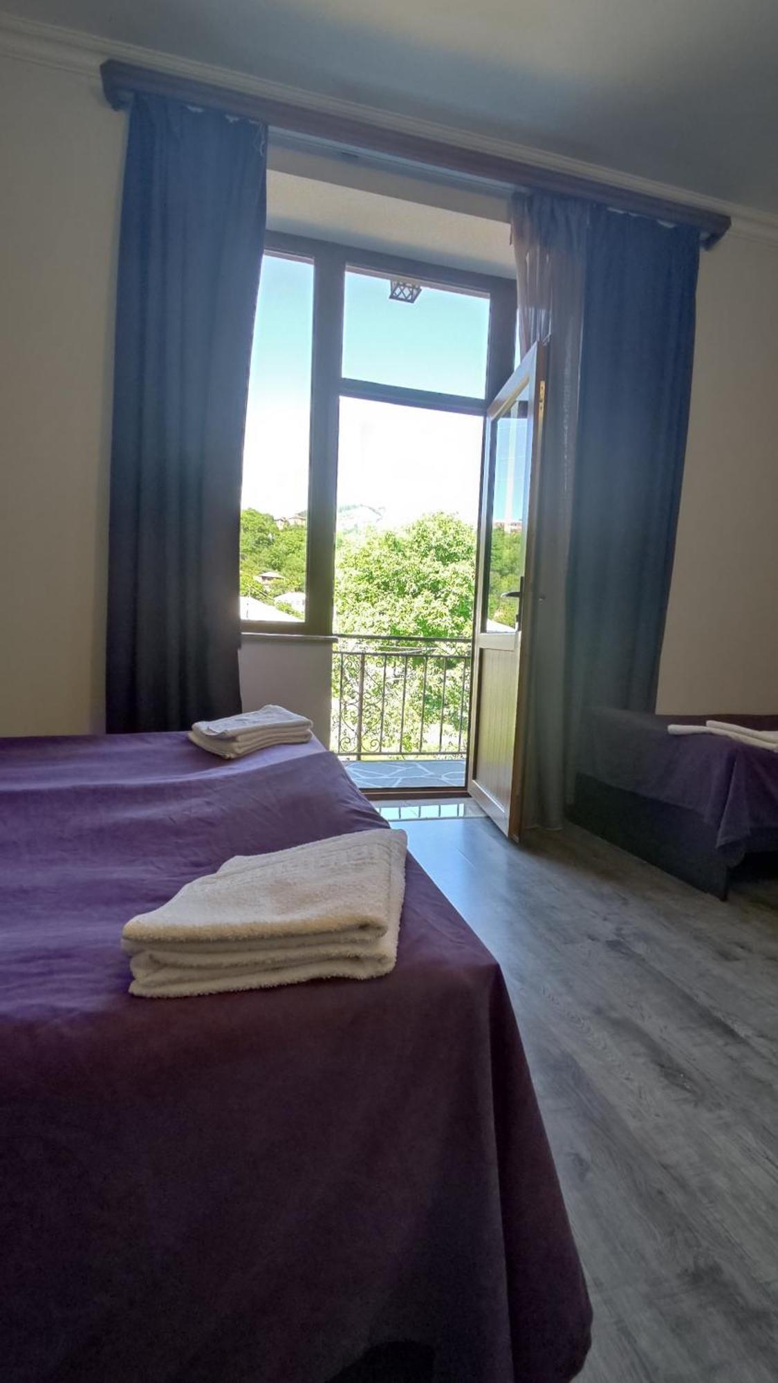 Hotel Mthnadzor Goris Exteriér fotografie